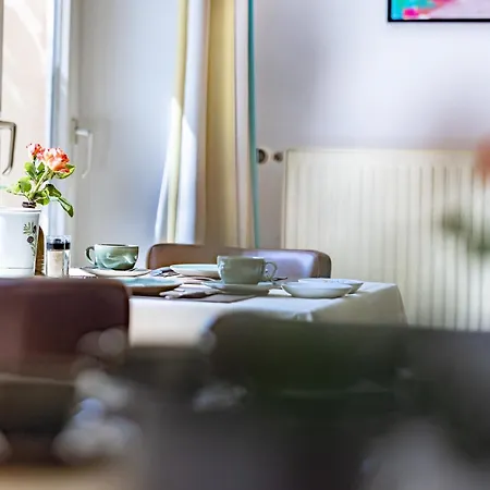 Konukevi Benz Garni 3*