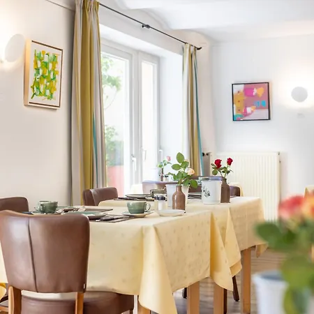 Benz Garni Гостевой дом