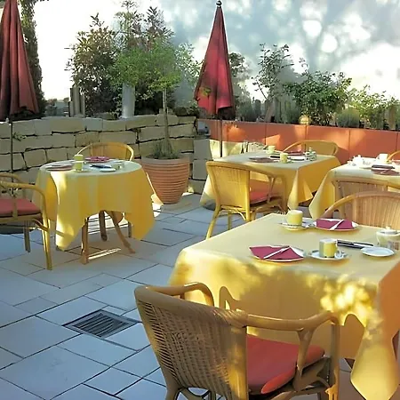 Benz Garni 3*