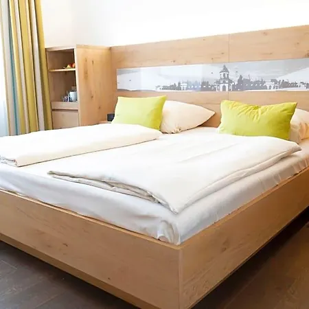 Guest house Benz Garni 3*